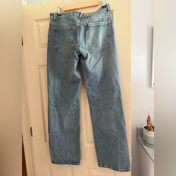 Zara Light Wash Straight Leg Jeane - Picture 3 of 4